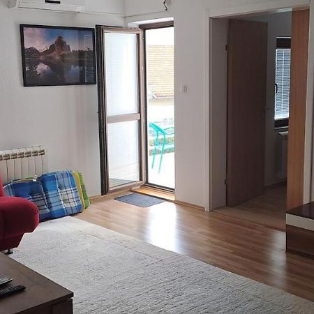 Apartmani Amira Τρέμπινιε Εξωτερικό φωτογραφία