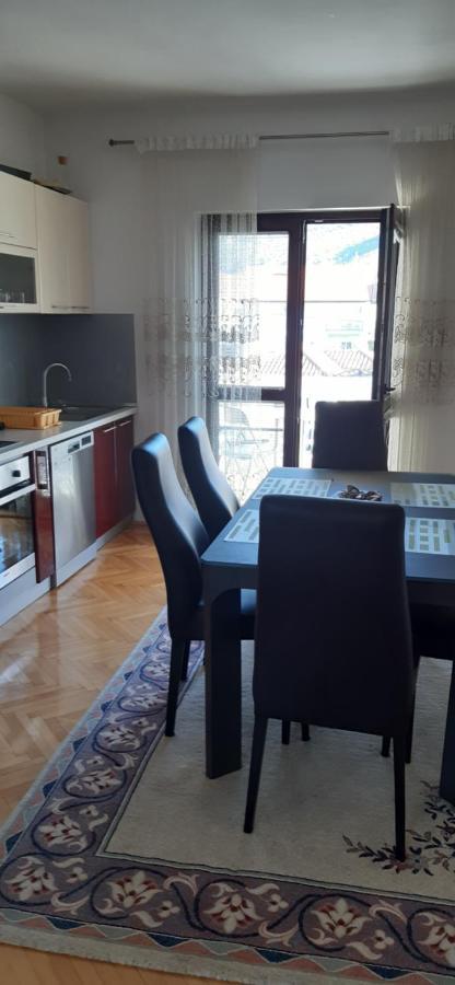 Apartmani Amira Τρέμπινιε Εξωτερικό φωτογραφία