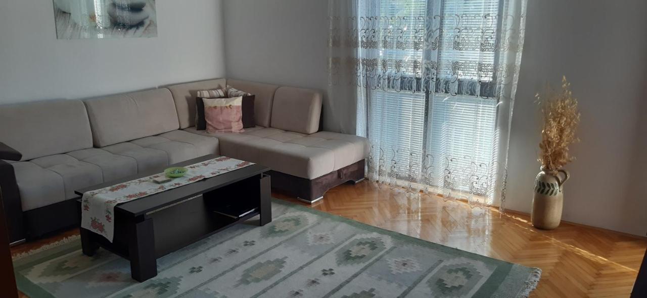 Apartmani Amira Τρέμπινιε Εξωτερικό φωτογραφία