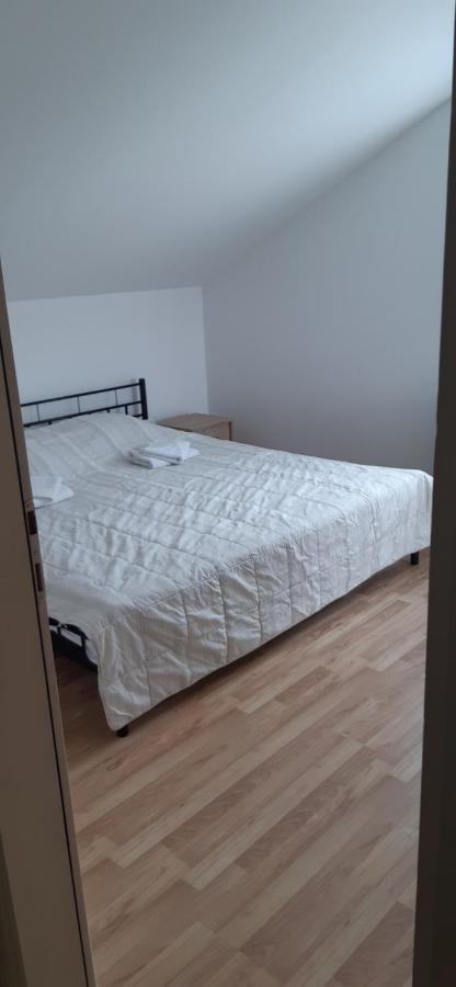 Apartmani Amira Τρέμπινιε Εξωτερικό φωτογραφία